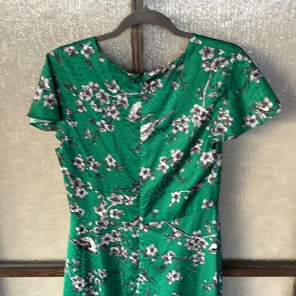 Hutch Green Wrap Tie Front Midi Dress - Picture 9 of 13